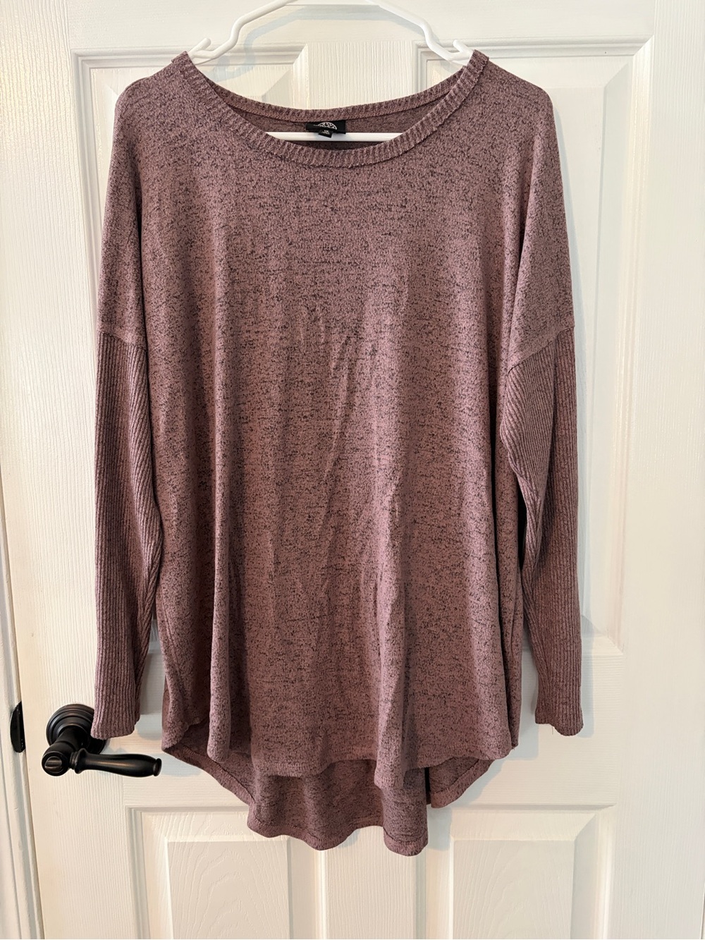 bobeau Dusty Mauve Crewneck Long-Sleeve Knit Top